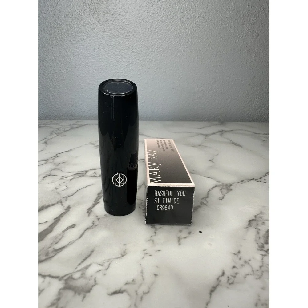 Mary Kay Gel Semi-Matte Lipstick Bashful You‎ Si Timide 089640 Full Size NEW